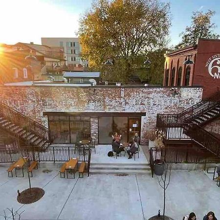 2Br Unit W/ Cinema Room In Nulu Louisville Exterior foto